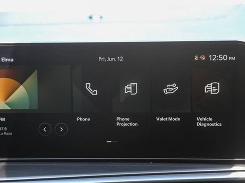 Certified 2025 Kia Sorento LX FWD image 15