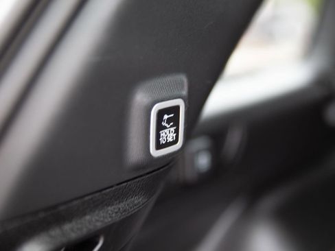 Used 2024 Jeep Grand Cherokee Limited image 25