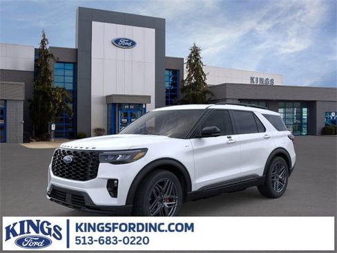New 2026 Ford Explorer ST-Line w/ ST-Line Street Pack image 1