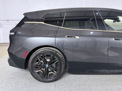 Used 2023 BMW iX M60 w/ Executive Package image 8