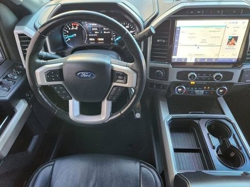 Used 2022 Ford F450 Lariat w/ Lariat Value Package image 27