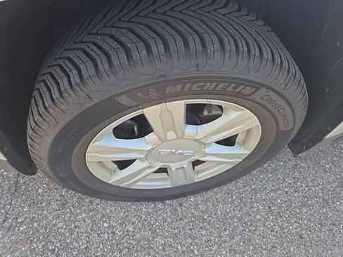 Used 2016 GMC Terrain SLE AWD/4WD image 4