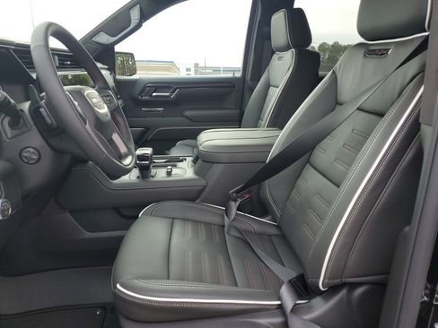 New 2026 GMC Sierra 1500 AT4X image 19