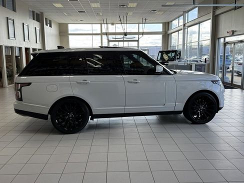 Used 2019 Land Rover Range Rover HSE AWD/4WD image 6