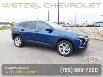 Used 2024 Chevrolet Trax LS w/ LS Convenience Package