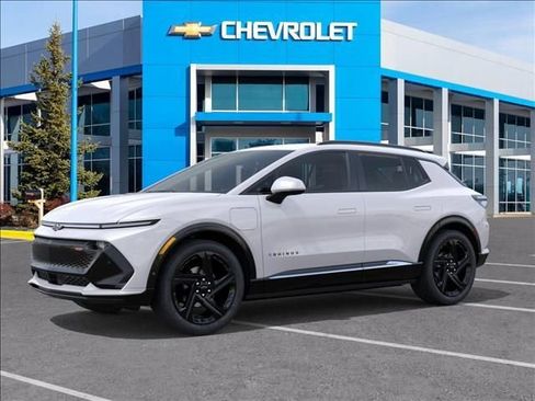 New 2025 Chevrolet Equinox EV RS w/ Convenience Package II image 2