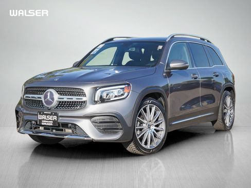 Used 2021 Mercedes-Benz GLB 250 4MATIC image 1