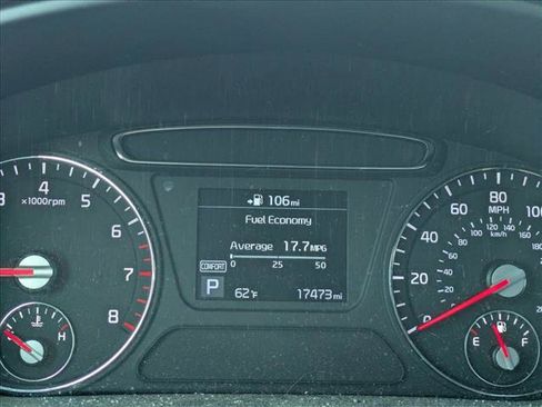 Used 2019 Kia Sorento FWD w/ LX Convenience Package image 11