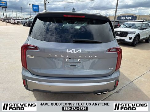 Used 2025 Kia Telluride S AWD/4WD image 10