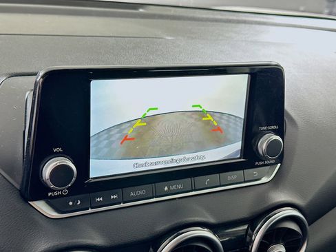 Used 2024 Nissan Sentra S image 21