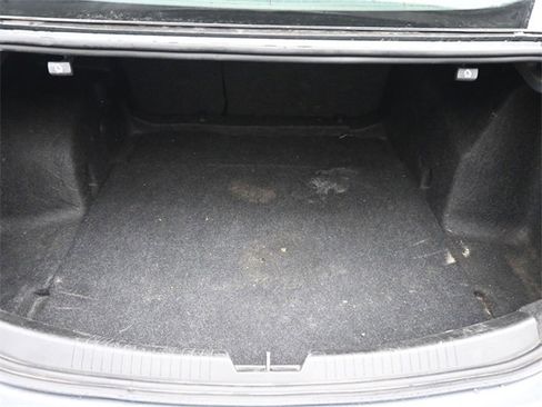 Used 2023 Chevrolet Malibu LT image 6