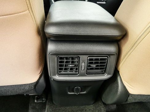 Used 2024 Toyota RAV4 LE image 18