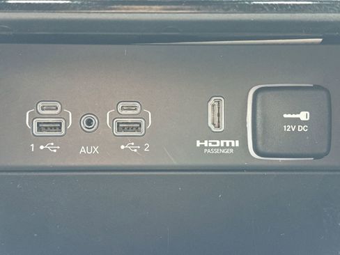 Used 2023 Jeep Grand Cherokee Summit image 35