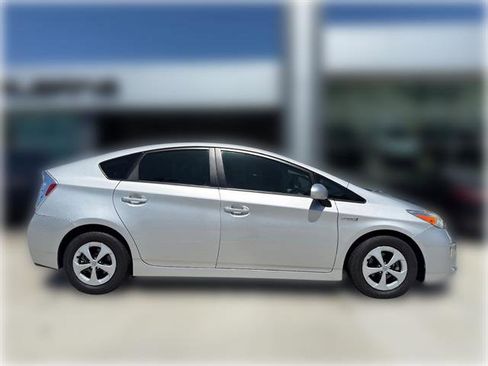 Used 2014 Toyota Prius Four image 6