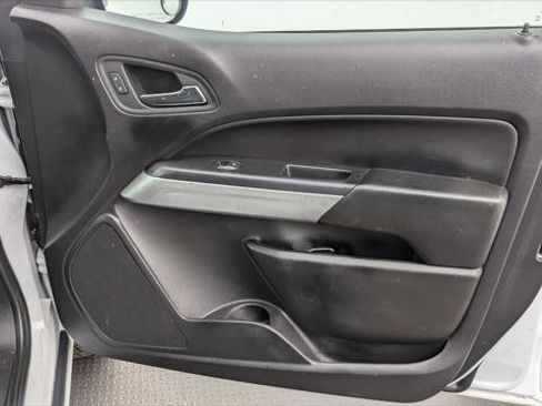 Used 2021 Chevrolet Colorado LT w/ Fleet Safety Package image 17