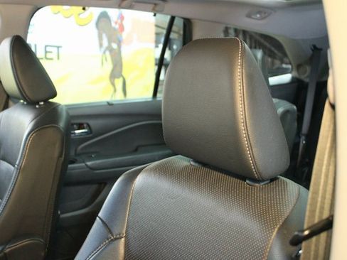 Used 2019 Honda Pilot Touring image 20