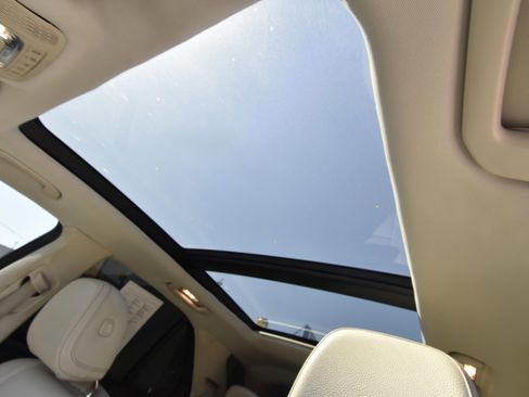 Used 2020 Mercedes-Benz GLE 350 image 17