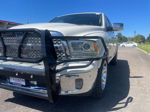 Used 2017 RAM 1500 Laramie w/ Convenience Group image 11