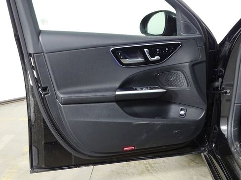 Used 2024 Mercedes-Benz C 300 C 300 image 16