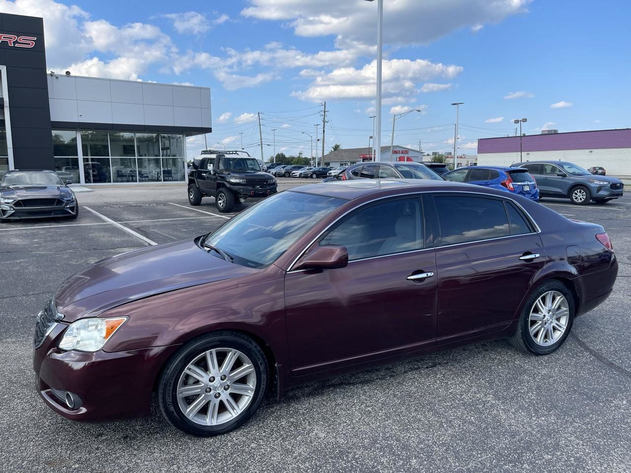 Used 2008 Toyota Avalon XLS FWD image 6