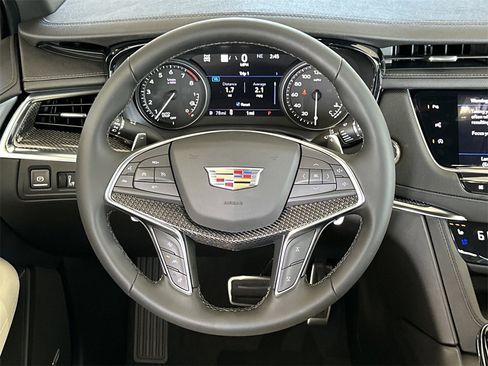 New 2025 Cadillac XT5 Sportv w/ Technology Package image 14