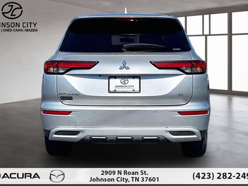 Used 2024 Mitsubishi Outlander SE Black Edition AWD/4WD image 4