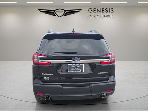 Used 2023 Subaru Ascent Premium w/ Convenience Package AWD/4WD image 4