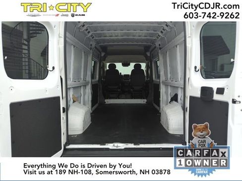 Used 2023 RAM ProMaster 2500 image 8