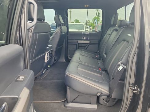 Used 2022 Ford F450 Platinum w/ FX4 Off-Road Package AWD/4WD image 10