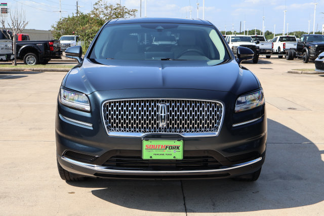 Used 2022 Lincoln Nautilus Reserve w/ Equipment Group 201A FWD image 2
