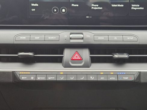 New 2026 Kia K4 FWD image 16