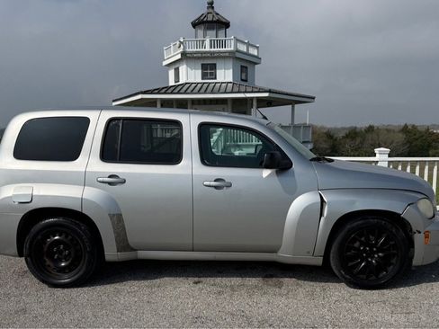 Used 2007 Chevrolet HHR LS image 4