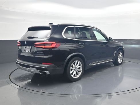 Used 2021 BMW X5 sDrive40i w/ Premium Package image 6