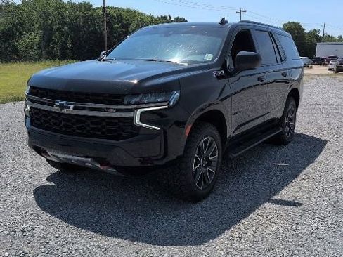 Used 2022 Chevrolet Tahoe Z71 AWD/4WD image 1
