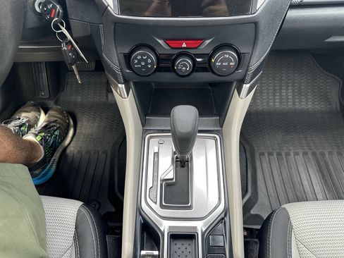 Used 2019 Subaru Forester AWD/4WD image 16