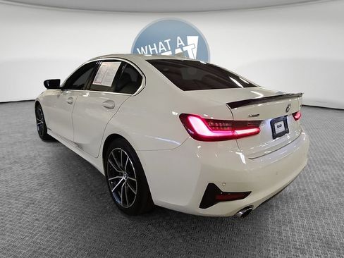 Used 2022 BMW 330i xDrive Sedan w/ Convenience Package AWD/4WD image 6