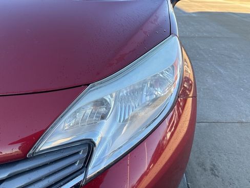 Used 2016 Nissan Versa Note SV image 9