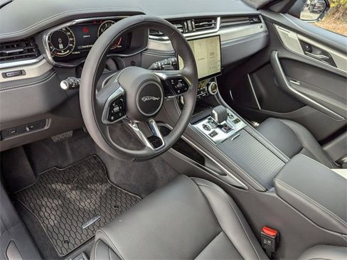 New 2026 Jaguar F-PACE R-Dynamic S image 7