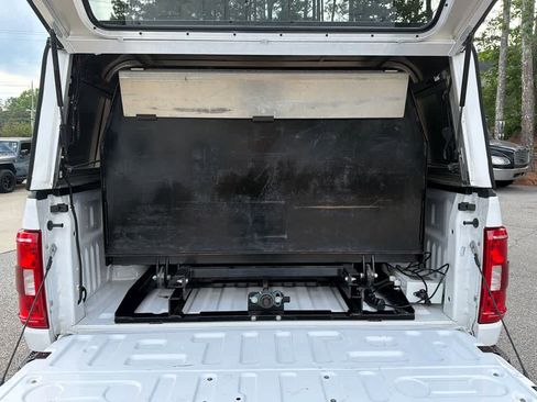 Used 2021 Ford F150 XLT AWD/4WD image 16