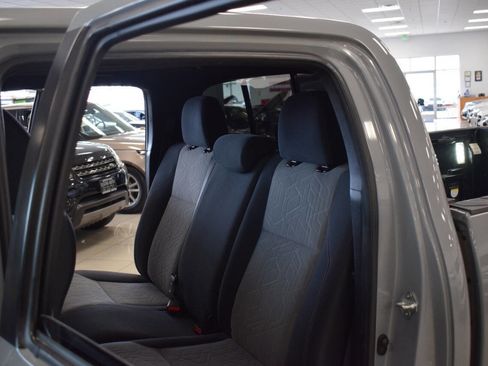 Used 2021 Toyota Tacoma TRD Sport w/ Technology Package image 51