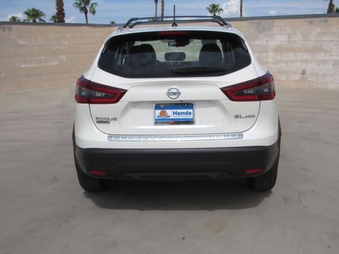 Used 2022 Nissan Rogue Sport SL image 7