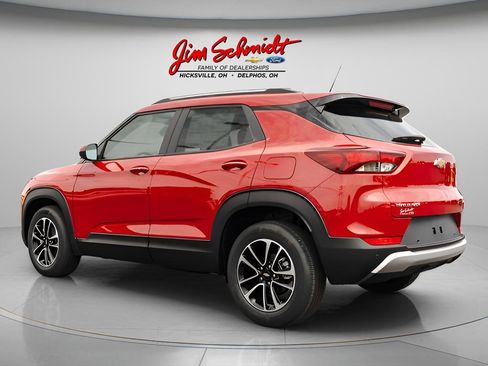 New 2026 Chevrolet TrailBlazer LT w/ LT Cold Weather Package FWD image 4