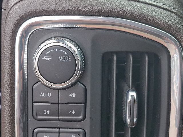 Used 2023 GMC Sierra 2500 Denali AWD/4WD image 17