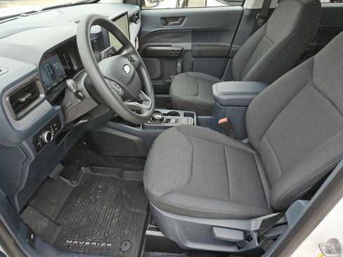 New 2026 Ford Maverick XL image 19