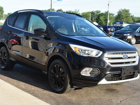Used 2019 Ford Escape SEL AWD/4WD image 12