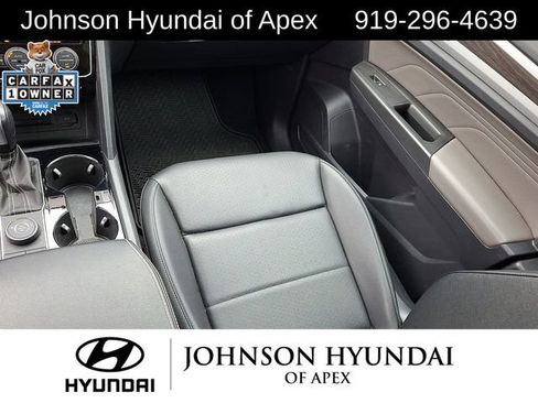 Used 2023 Volkswagen Atlas SE AWD/4WD image 16