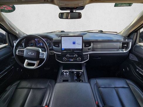Used 2024 Ford Expedition Max XLT RWD image 16