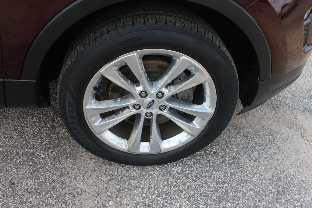 Used 2018 Ford Explorer XLT w/ Equipment Group 202A AWD/4WD image 57