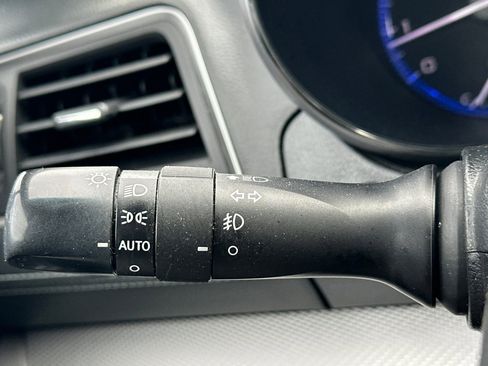 Used 2018 Subaru Outback 2.5i Premium image 36