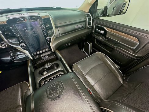 Used 2021 RAM 3500 Laramie image 11